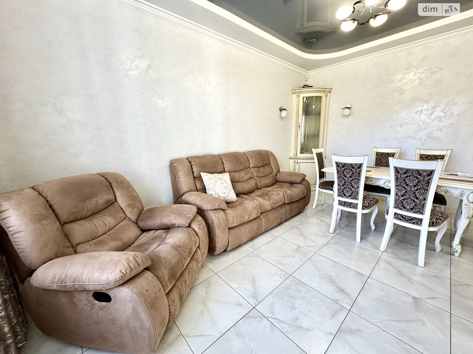 двухэтажный дуплекс, 126.3 кв. м, кирпич. Продажа в Буче район Буча фото 1 двухэтажный дуплекс, 126.3 кв. м, кирпич. Продажа в Буче район Буча фото 1