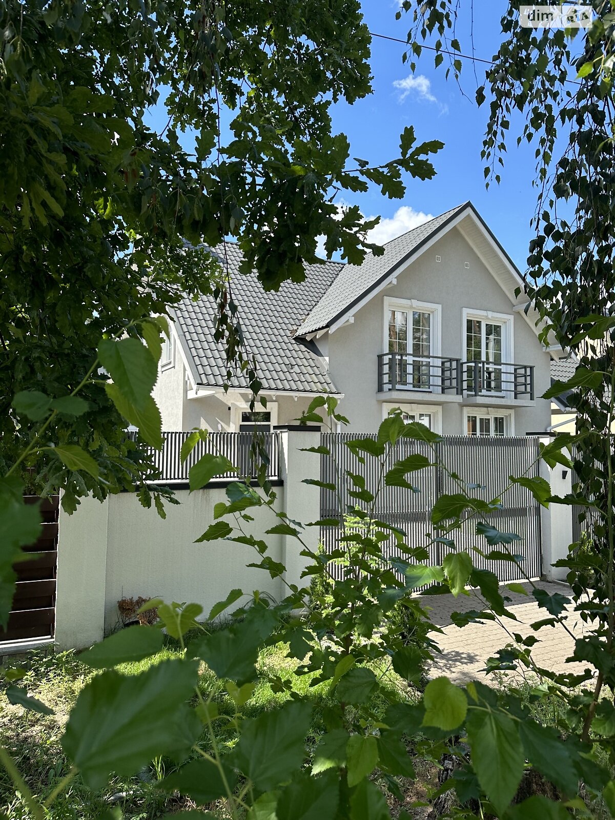 двухэтажный дуплекс, 128 кв. м, кирпич. Продажа в Буче район Буча фото 1 двухэтажный дуплекс, 128 кв. м, кирпич. Продажа в Буче район Буча фото 1