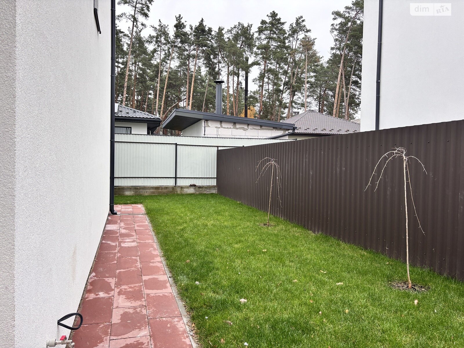 двухэтажный дуплекс, 120 кв. м, кирпич. Продажа в Буче район Буча фото 1 двухэтажный дуплекс, 120 кв. м, кирпич. Продажа в Буче район Буча фото 1