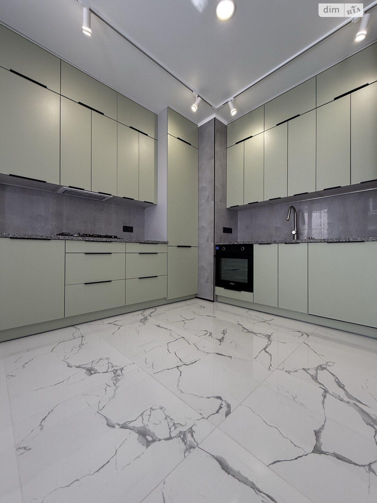 двухэтажный дуплекс, 122 кв. м, кирпич. Продажа в Буче район Буча фото 1