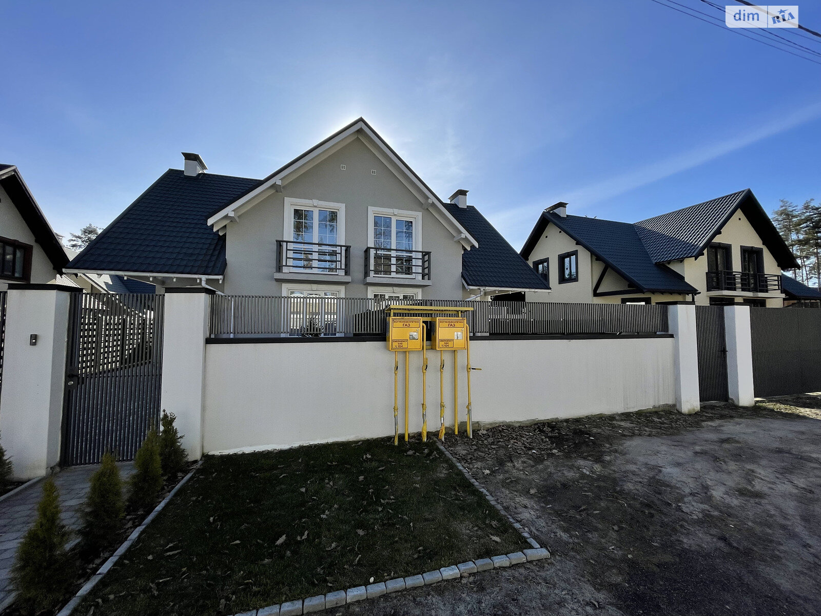 двоповерховий дуплекс, 106 кв. м, кирпич. Продаж в Бучі, район Буча фото 1 двоповерховий дуплекс, 106 кв. м, кирпич. Продаж в Бучі, район Буча фото 1