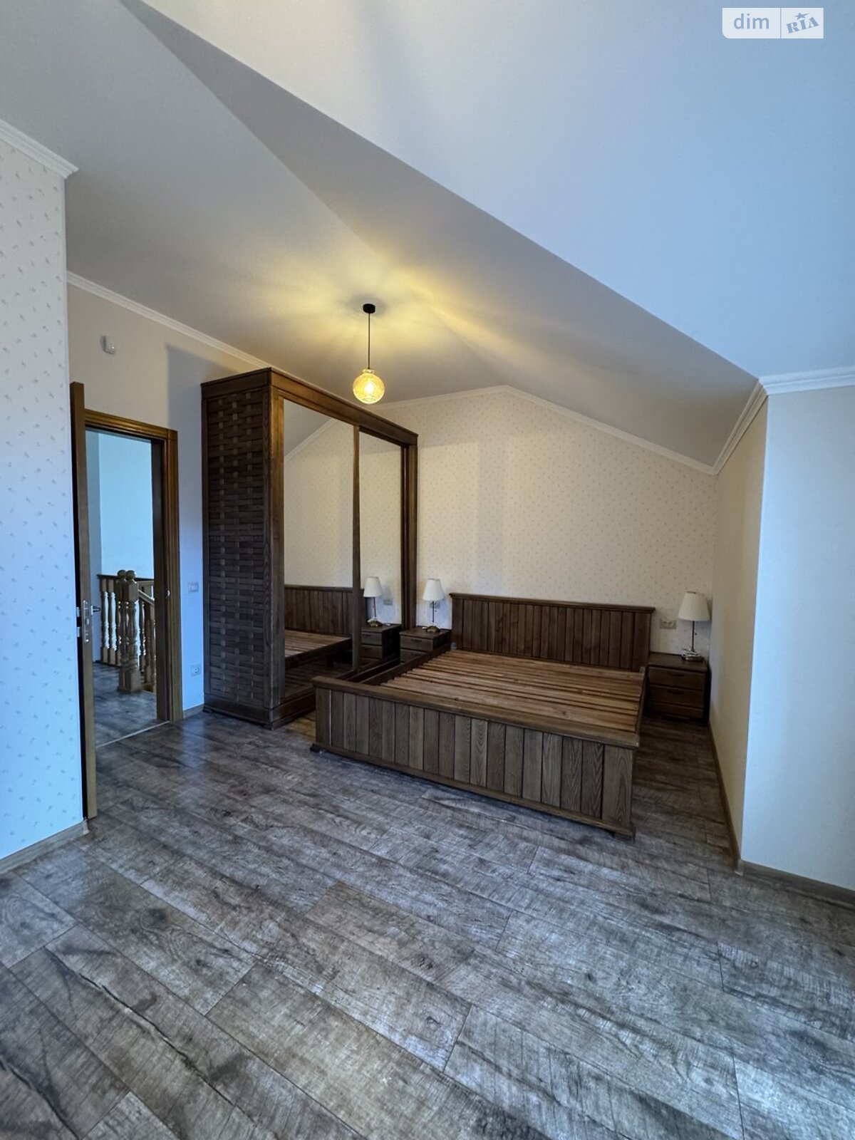 двухэтажный дуплекс, 110 кв. м, кирпич. Продажа в Буче район Буча фото 1 двухэтажный дуплекс, 110 кв. м, кирпич. Продажа в Буче район Буча фото 1