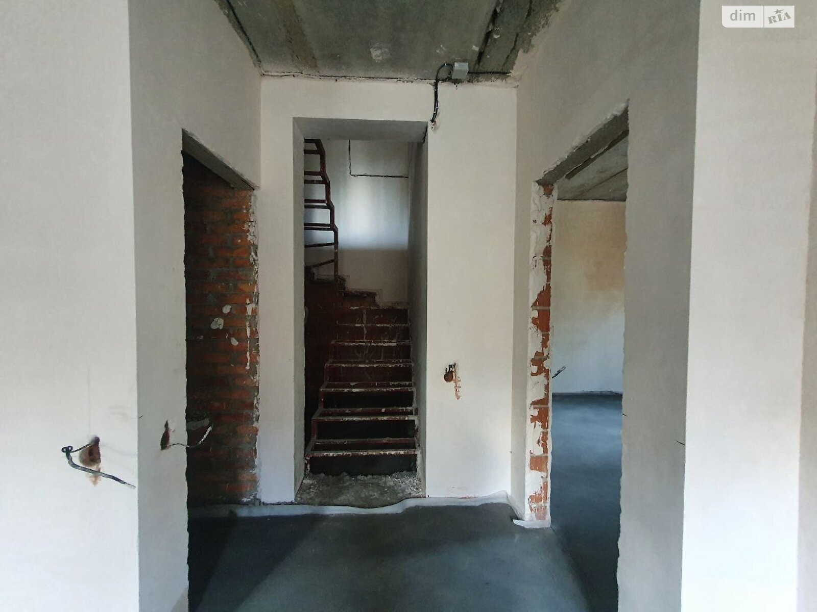 двухэтажный дуплекс, 130 кв. м, кирпич. Продажа в Буче район Буча фото 1 двухэтажный дуплекс, 130 кв. м, кирпич. Продажа в Буче район Буча фото 1