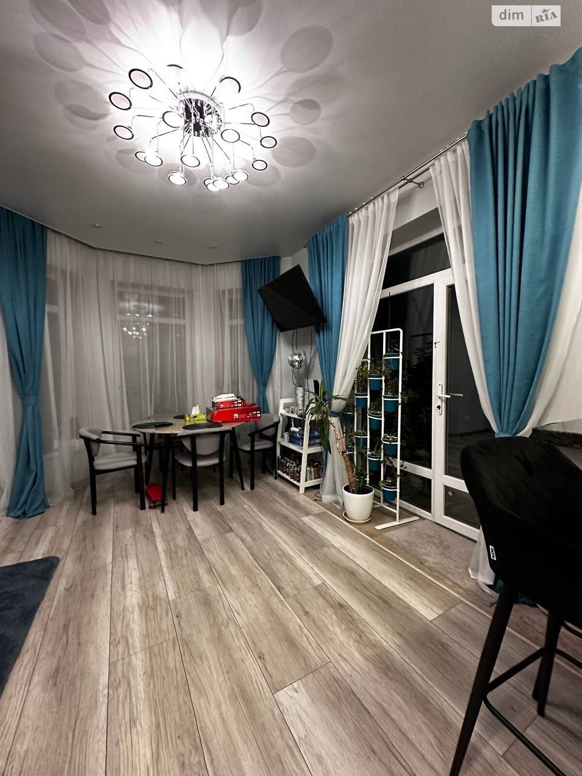 двухэтажный дуплекс, 85 кв. м, кирпич. Продажа в Буче район Буча фото 1 двухэтажный дуплекс, 85 кв. м, кирпич. Продажа в Буче район Буча фото 1