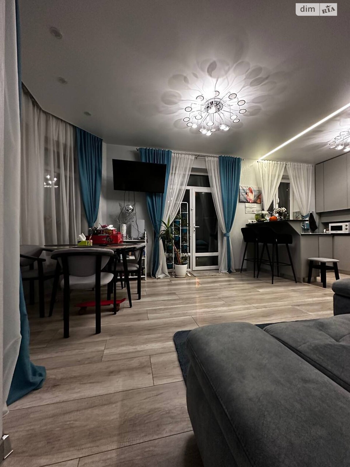 двухэтажный дуплекс, 85 кв. м, кирпич. Продажа в Буче район Буча фото 1 двухэтажный дуплекс, 85 кв. м, кирпич. Продажа в Буче район Буча фото 1