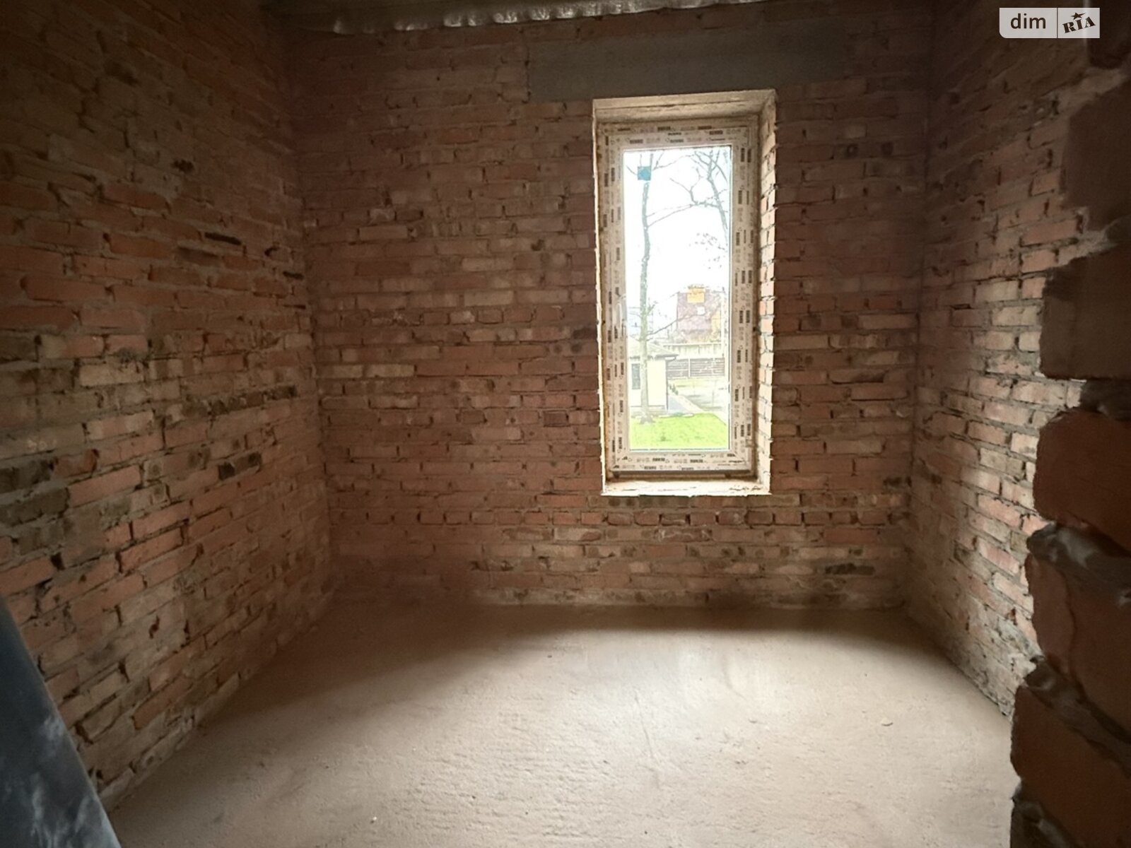 двухэтажный дуплекс, 120 кв. м, кирпич. Продажа в Буче район Буча фото 1 двухэтажный дуплекс, 120 кв. м, кирпич. Продажа в Буче район Буча фото 1