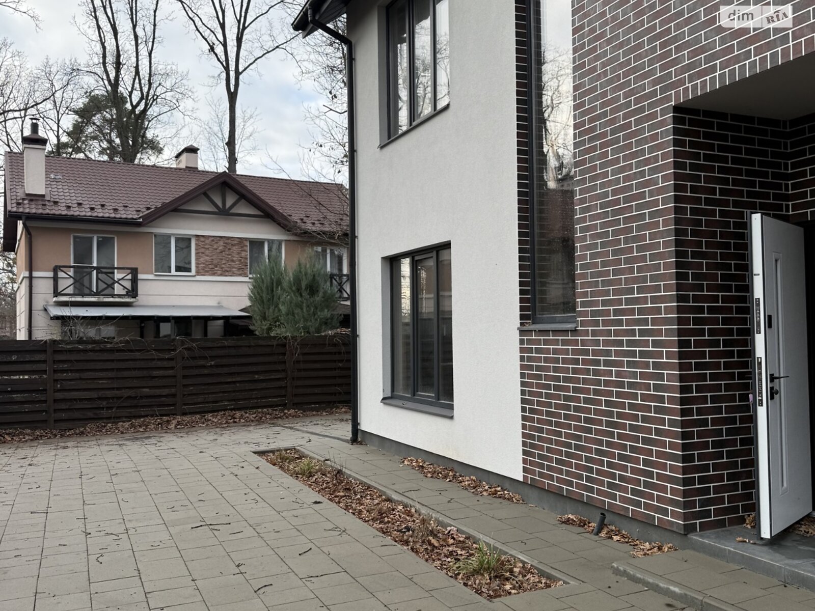 двоповерховий дуплекс, 120 кв. м, кирпич. Продаж в Бучі, район Буча фото 1