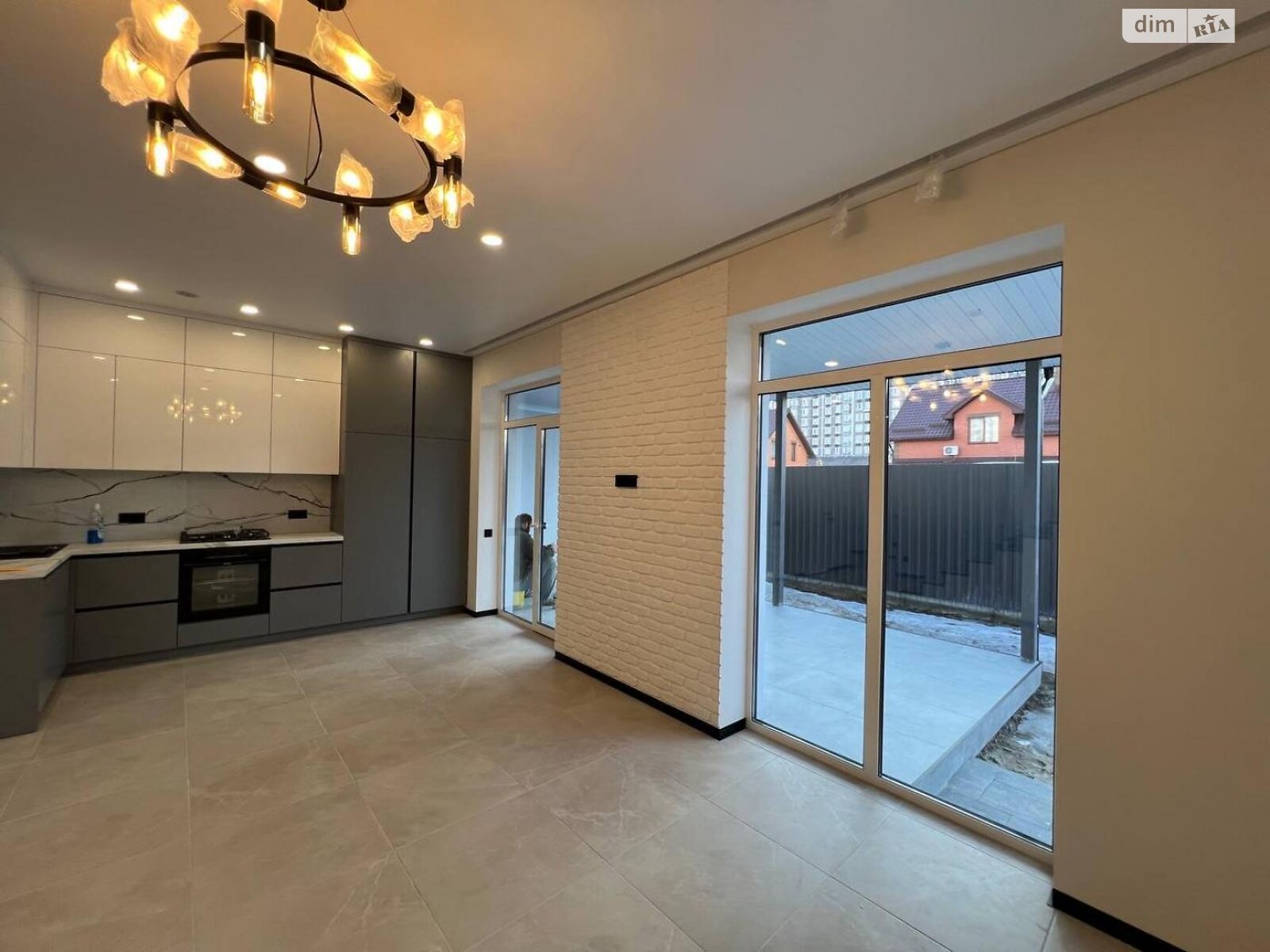 двухэтажный дуплекс, 126 кв. м, кирпич. Продажа в Буче фото 2