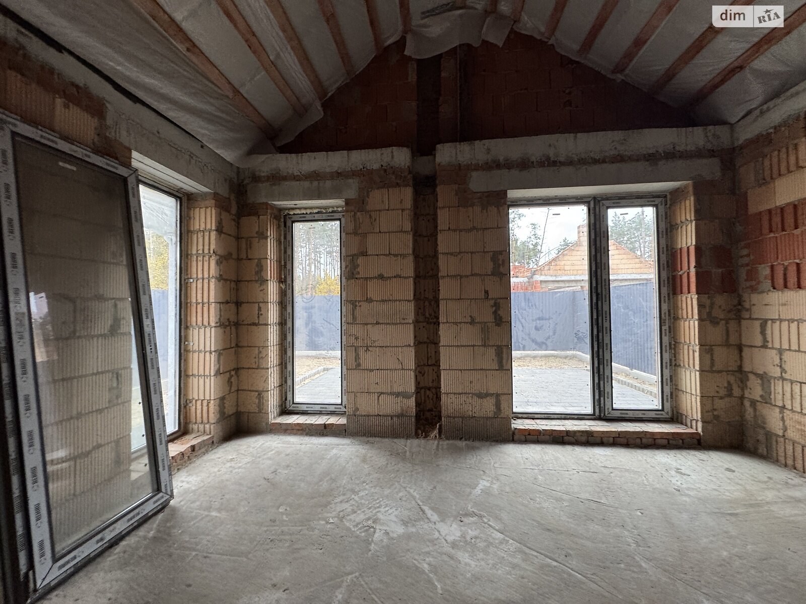 одноэтажный дуплекс, 87 кв. м, кирпич. Продажа в Буче фото 1