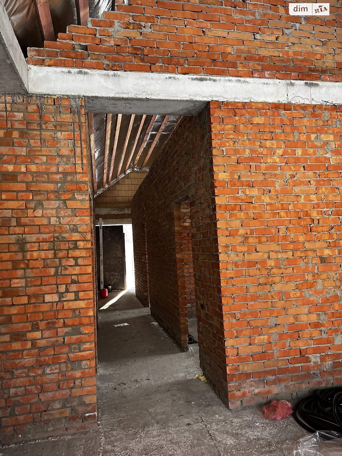 одноэтажный дуплекс, 90 кв. м, кирпич. Продажа в Буче фото 1