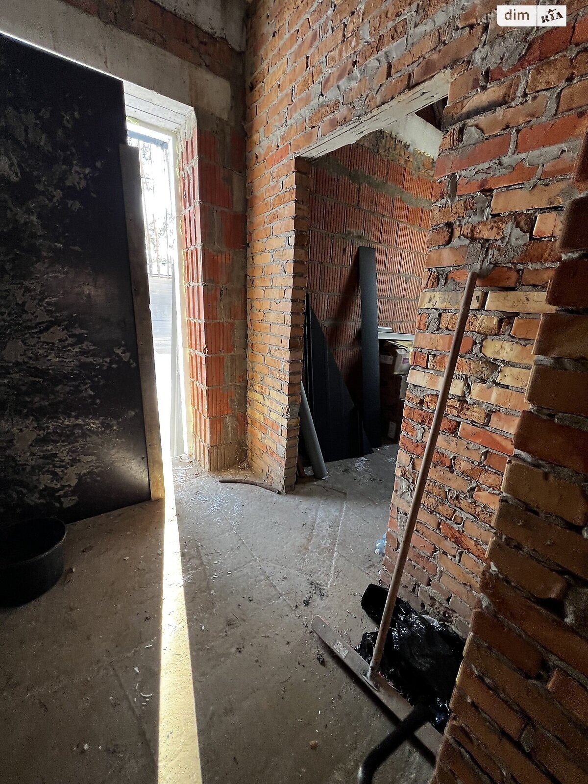 одноэтажный дуплекс, 90 кв. м, кирпич. Продажа в Буче фото 1