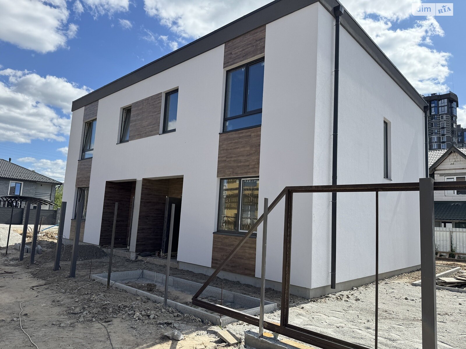 двоповерховий дуплекс, 110 кв. м, піноблок. Продаж у Бучі фото 1 двоповерховий дуплекс, 110 кв. м, піноблок. Продаж у Бучі фото 1