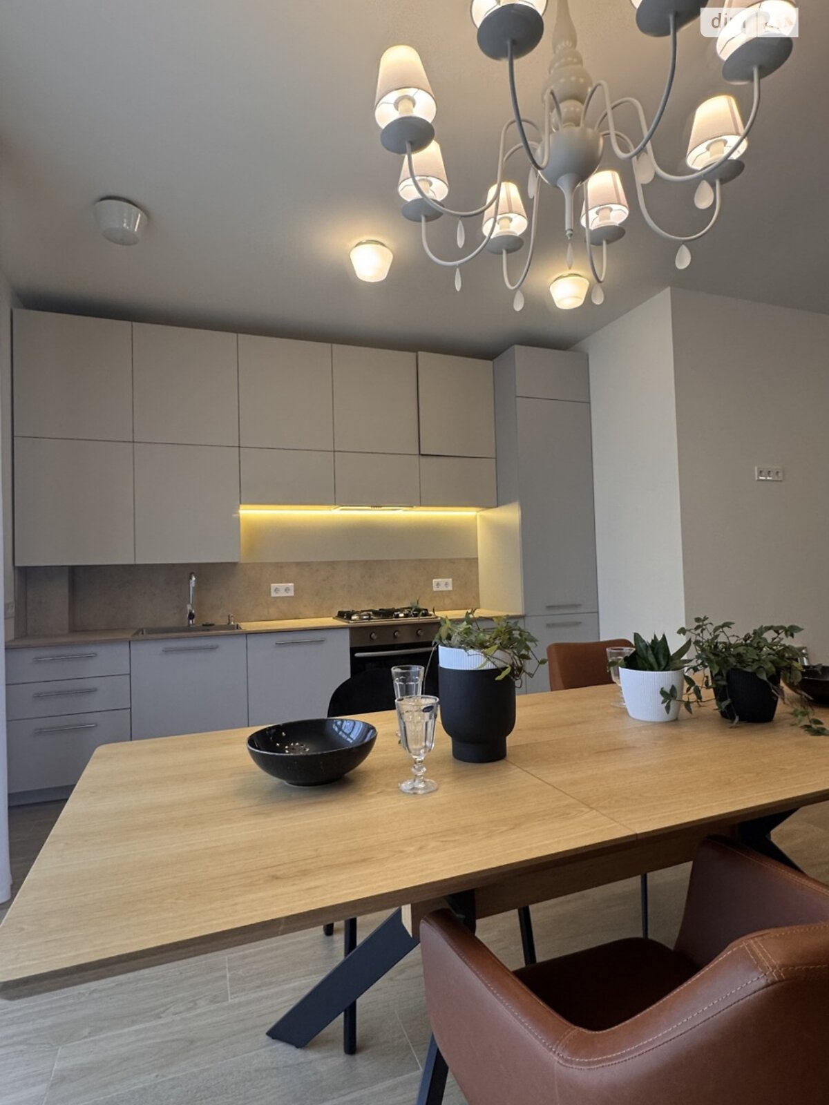 двоповерховий дуплекс, 111.8 кв. м, цегла. Продаж у Бучі фото 1 двоповерховий дуплекс, 111.8 кв. м, цегла. Продаж у Бучі фото 1