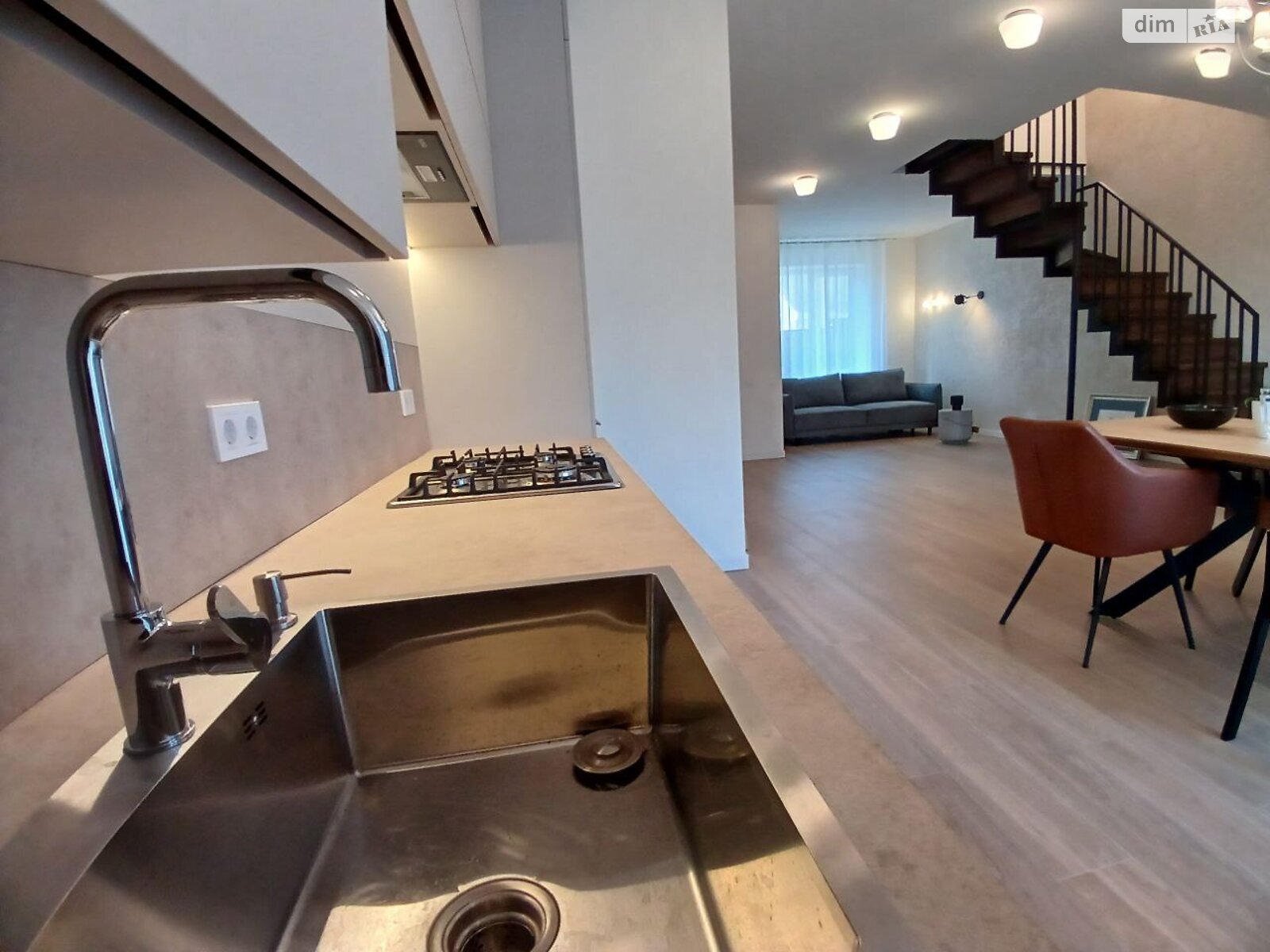 двухэтажный дуплекс, 111.8 кв. м, керамический блок. Продажа в Буче фото 1 двухэтажный дуплекс, 111.8 кв. м, керамический блок. Продажа в Буче фото 1