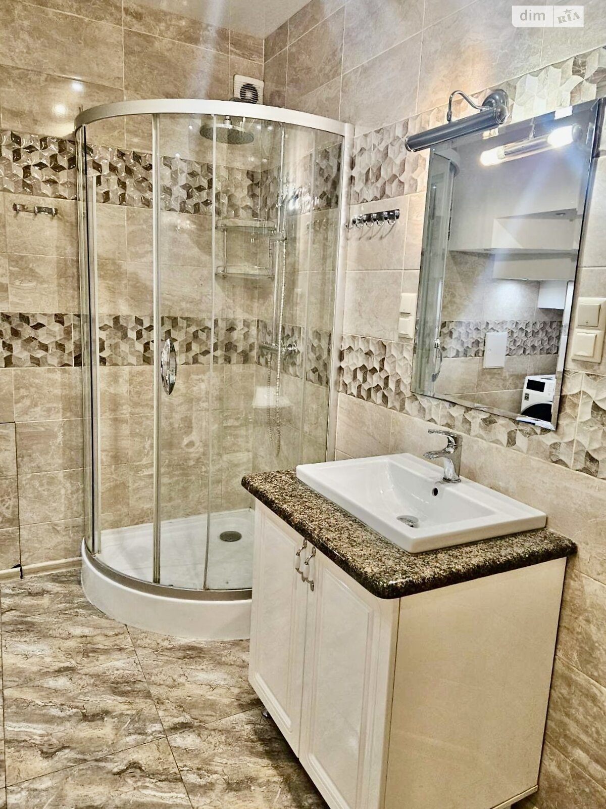 триповерховий дуплекс, 127.8 кв. м, цегла. Продаж у Бучі фото 1 триповерховий дуплекс, 127.8 кв. м, цегла. Продаж у Бучі фото 1