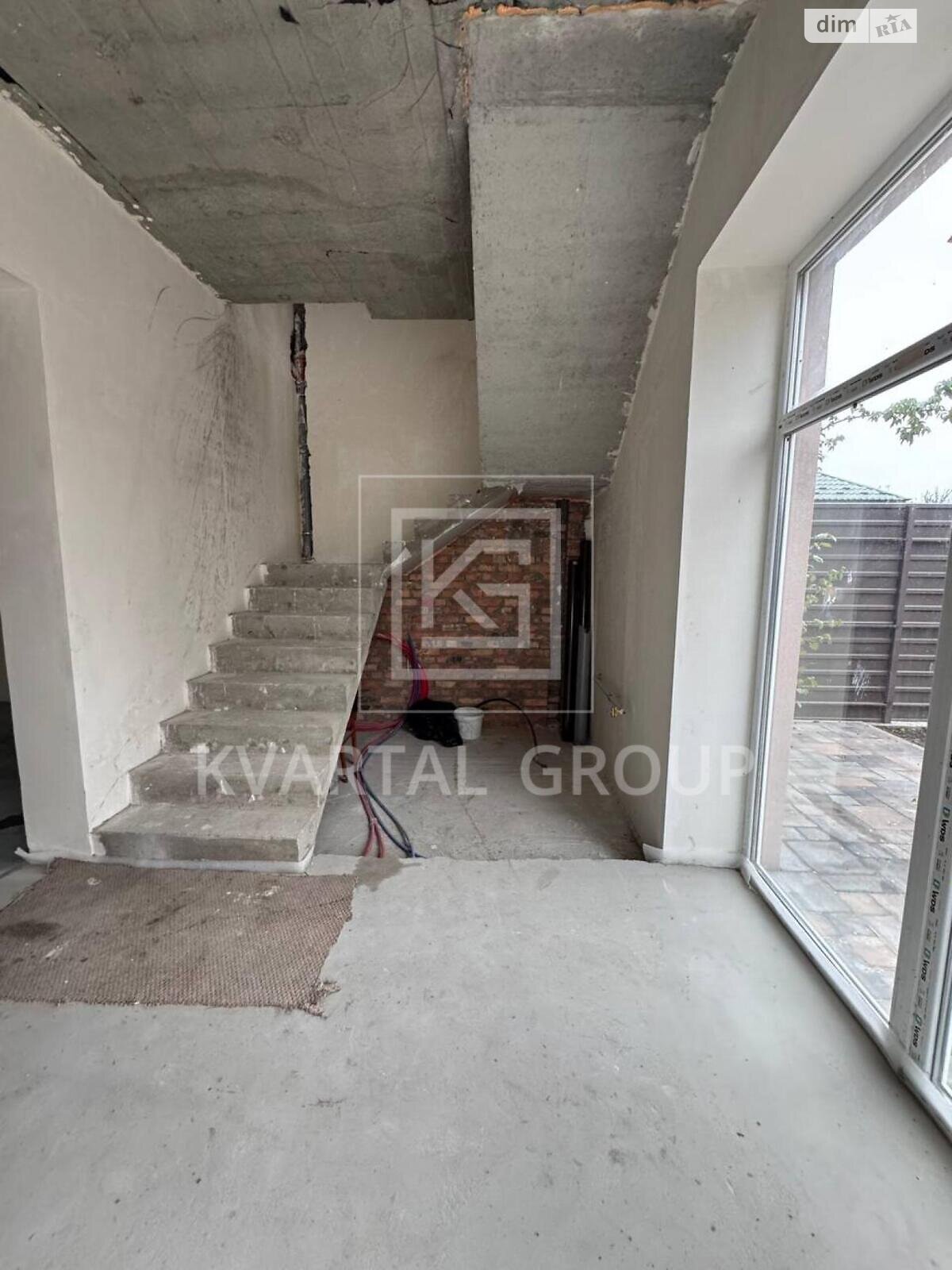 двухэтажный дуплекс, 128.9 кв. м, кирпич силикатный. Продажа в Буче фото 1