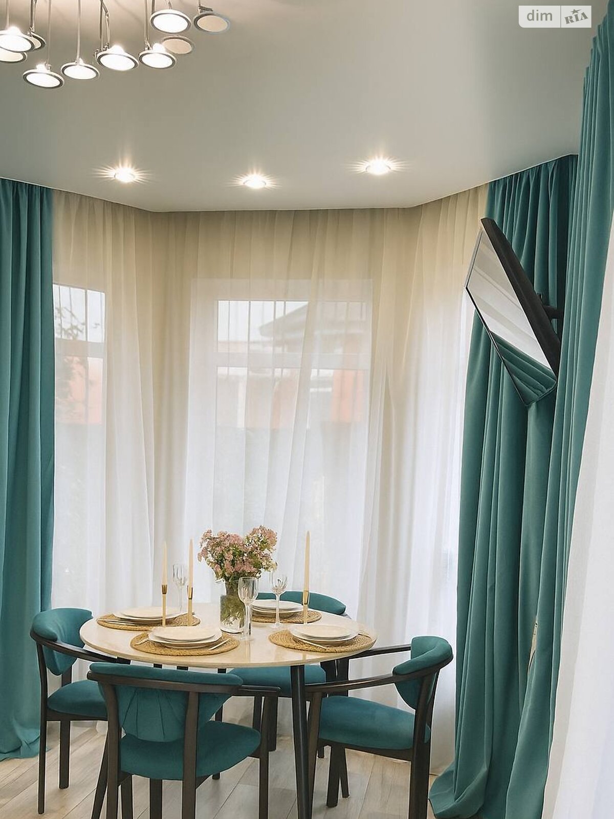 двухэтажный дуплекс, 84.9 кв. м, кирпич. Продажа в Буче фото 1 двухэтажный дуплекс, 84.9 кв. м, кирпич. Продажа в Буче фото 1