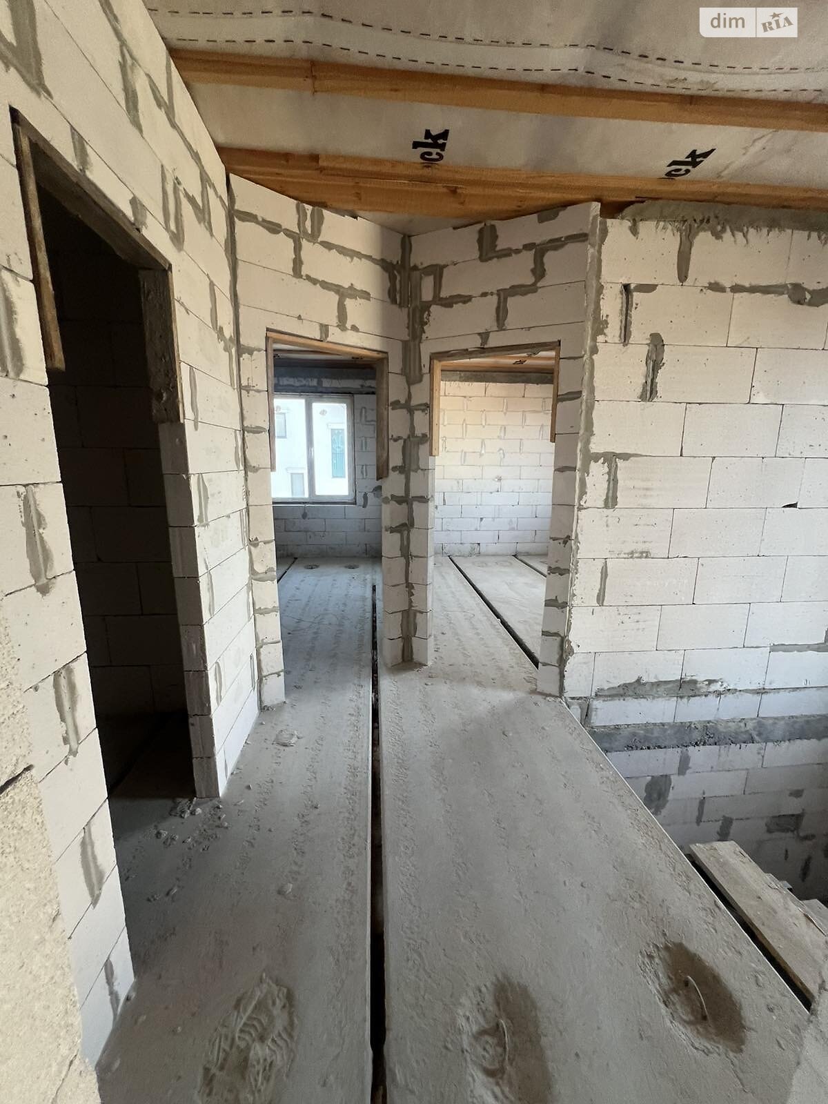 двухэтажный дуплекс, 115.6 кв. м, газобетон. Продажа в Буче фото 1