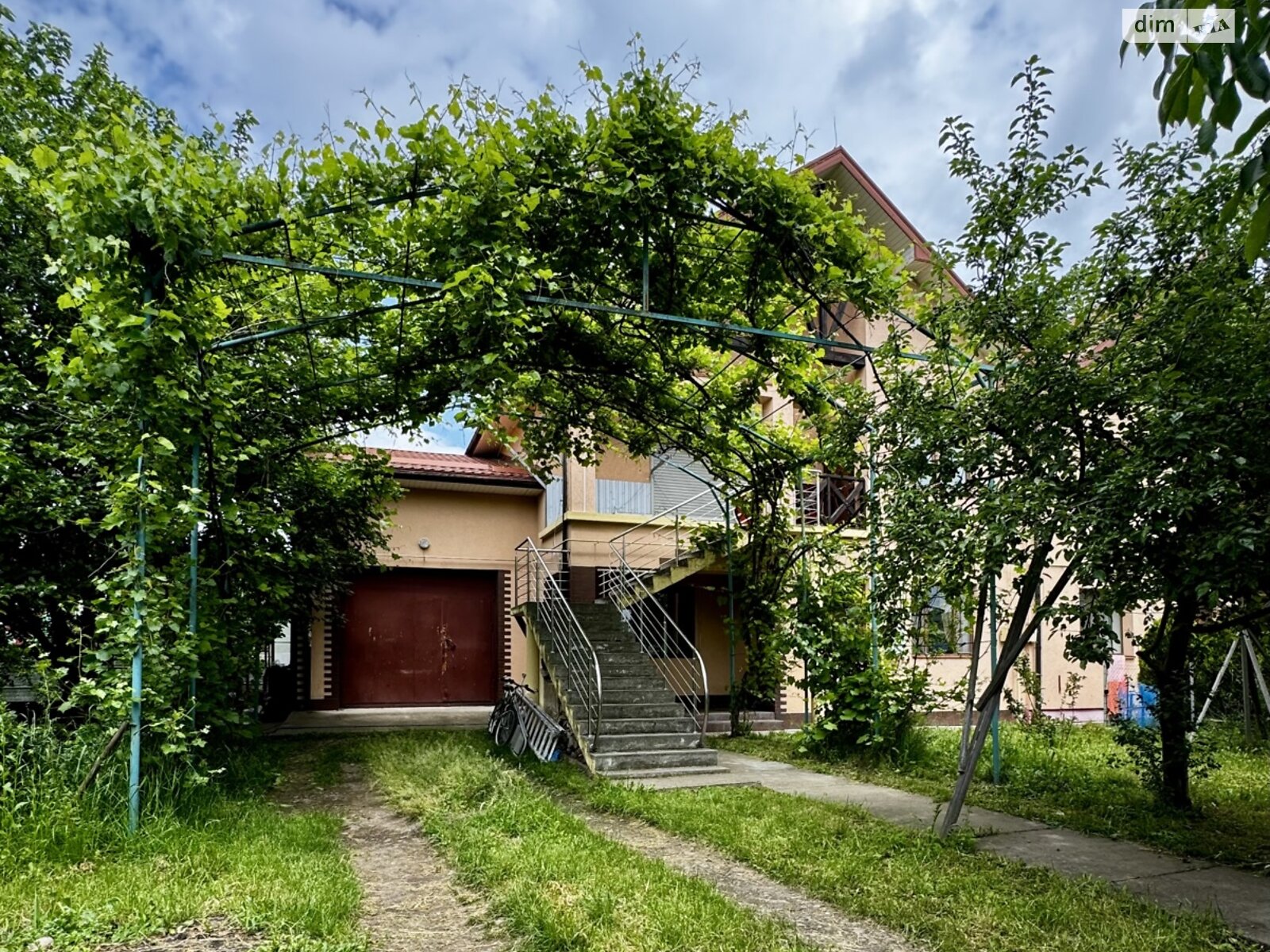 двоповерховий дуплекс, 292 кв. м, цегла. Продаж у Чернієві фото 1 двоповерховий дуплекс, 292 кв. м, цегла. Продаж у Чернієві фото 1