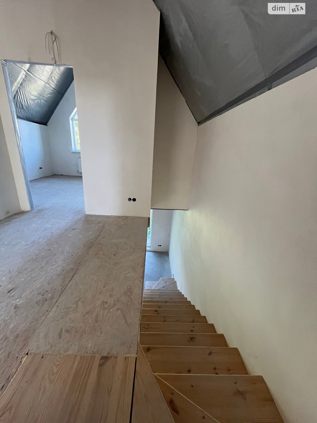 двухэтажный дуплекс, 95.7 кв. м, газобетон. Продажа в Чернигове район Деснянский фото 1 двухэтажный дуплекс, 95.7 кв. м, газобетон. Продажа в Чернигове район Деснянский фото 1