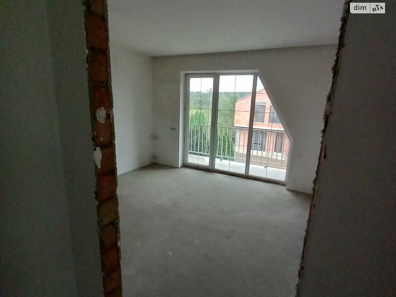 двухэтажный дуплекс, 365 кв. м, кирпич. Продажа в Черновцах район Шевченковский фото 1 двухэтажный дуплекс, 365 кв. м, кирпич. Продажа в Черновцах район Шевченковский фото 1