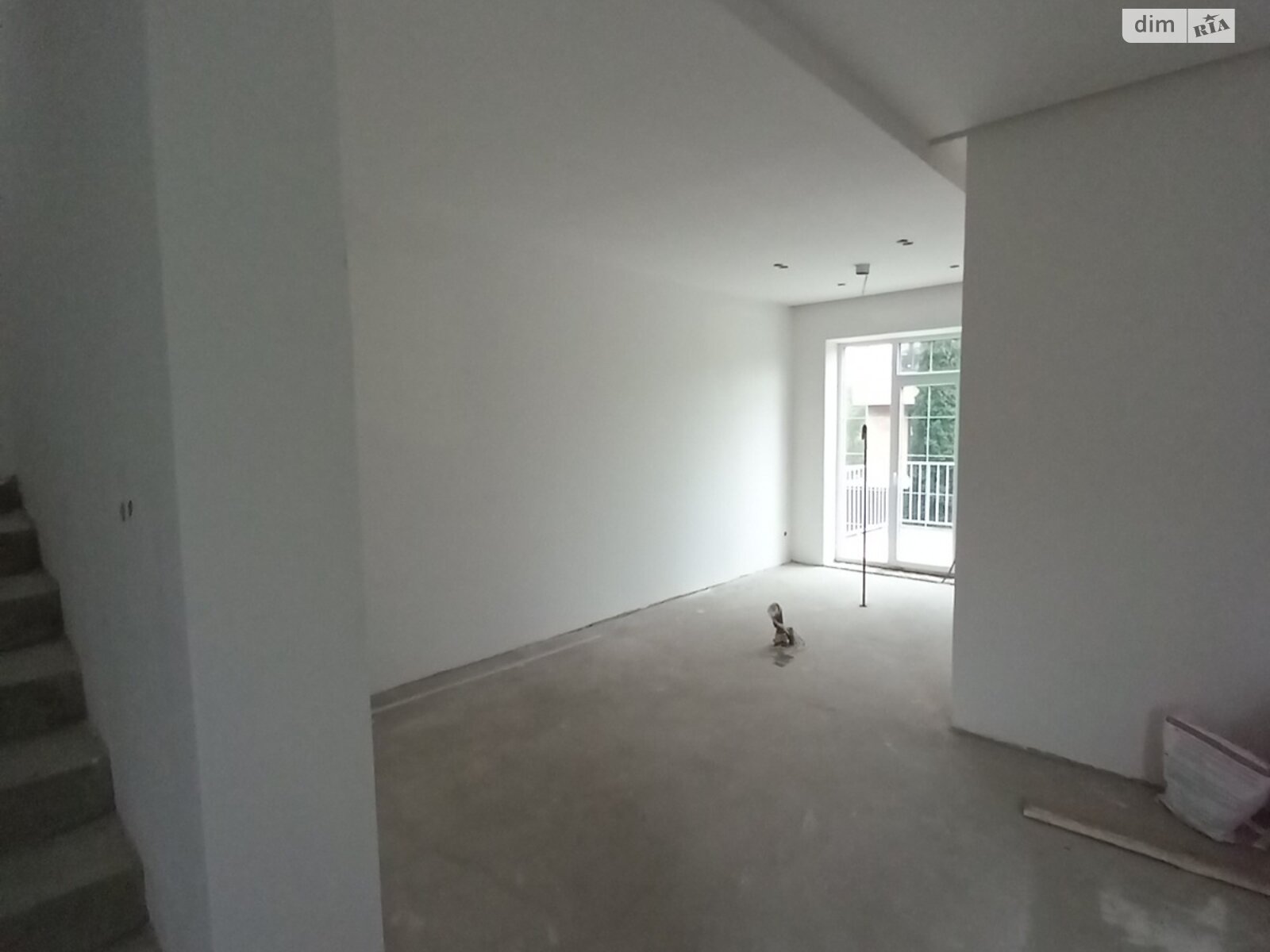 двухэтажный дуплекс, 365 кв. м, кирпич. Продажа в Черновцах район Шевченковский фото 1 двухэтажный дуплекс, 365 кв. м, кирпич. Продажа в Черновцах район Шевченковский фото 1