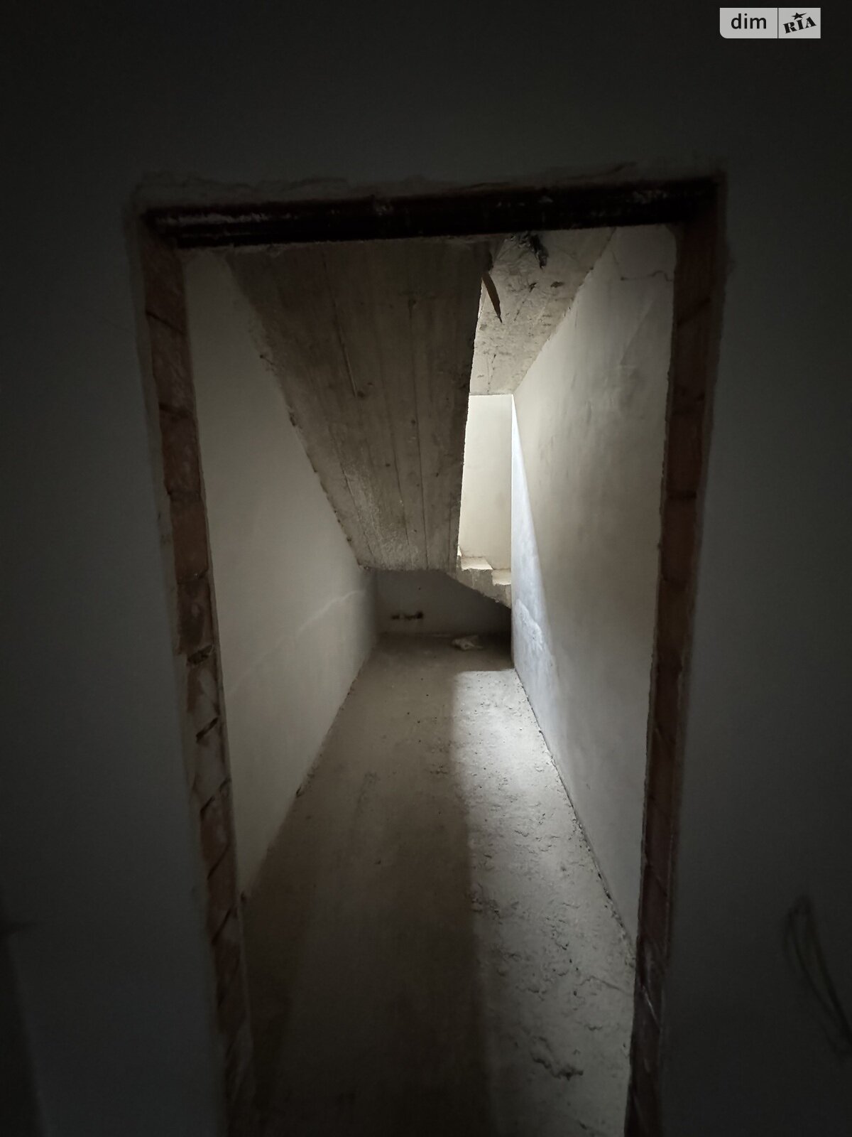трехэтажный дуплекс, 220 кв. м, кирпич. Продажа в Черновцах район Шевченковский фото 1 трехэтажный дуплекс, 220 кв. м, кирпич. Продажа в Черновцах район Шевченковский фото 1