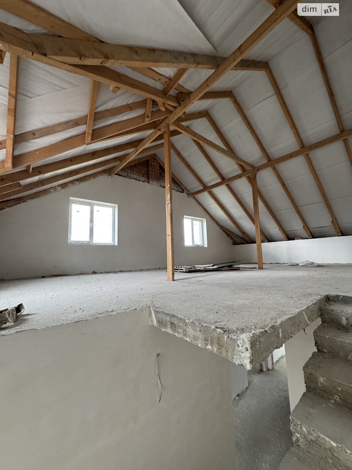 трехэтажный дуплекс, 220 кв. м, кирпич. Продажа в Черновцах район Шевченковский фото 1 трехэтажный дуплекс, 220 кв. м, кирпич. Продажа в Черновцах район Шевченковский фото 1