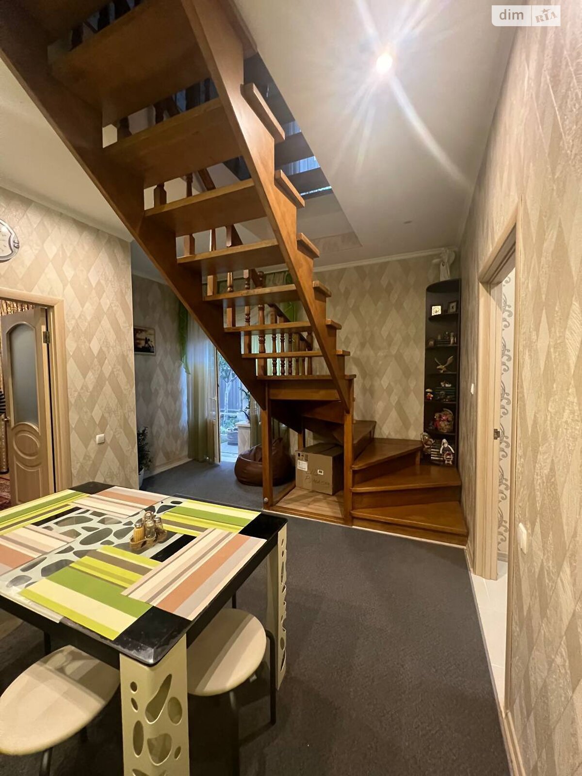 трехэтажный дуплекс, 130.3 кв. м, монолит. Продажа в Чубинском фото 1 трехэтажный дуплекс, 130.3 кв. м, монолит. Продажа в Чубинском фото 1