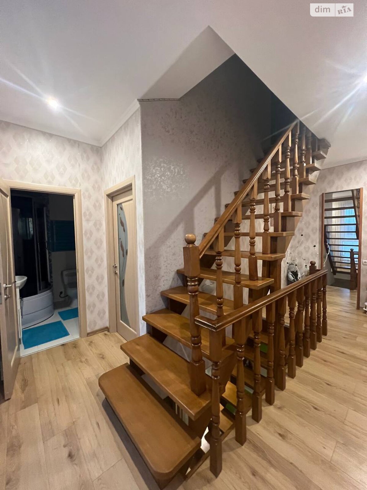 трехэтажный дуплекс, 130.3 кв. м, монолит. Продажа в Чубинском фото 1 трехэтажный дуплекс, 130.3 кв. м, монолит. Продажа в Чубинском фото 1