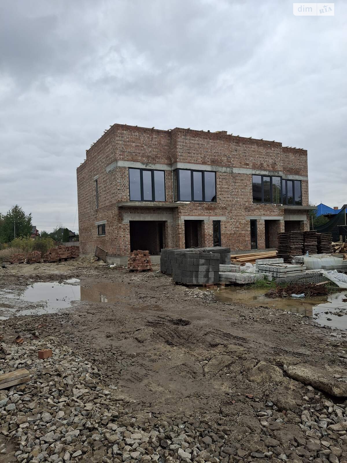 двоповерховий дуплекс, 130 кв. м, цегла. Продаж у Драгомирчанах фото 1 двоповерховий дуплекс, 130 кв. м, цегла. Продаж у Драгомирчанах фото 1