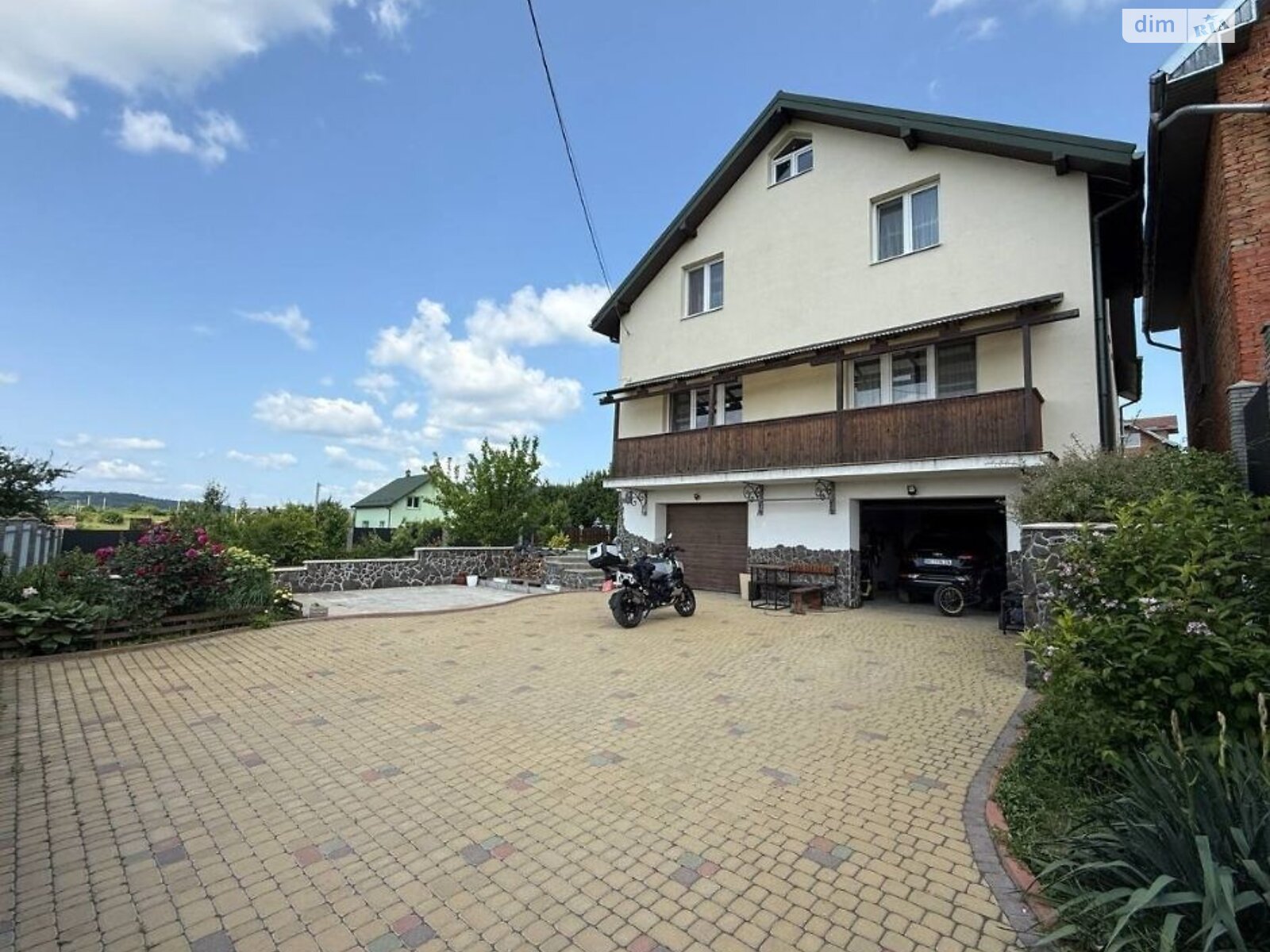 двухэтажный дуплекс, 388.3 кв. м, кирпич. Продажа в Дублянах район Дубляны фото 1 двухэтажный дуплекс, 388.3 кв. м, кирпич. Продажа в Дублянах район Дубляны фото 1