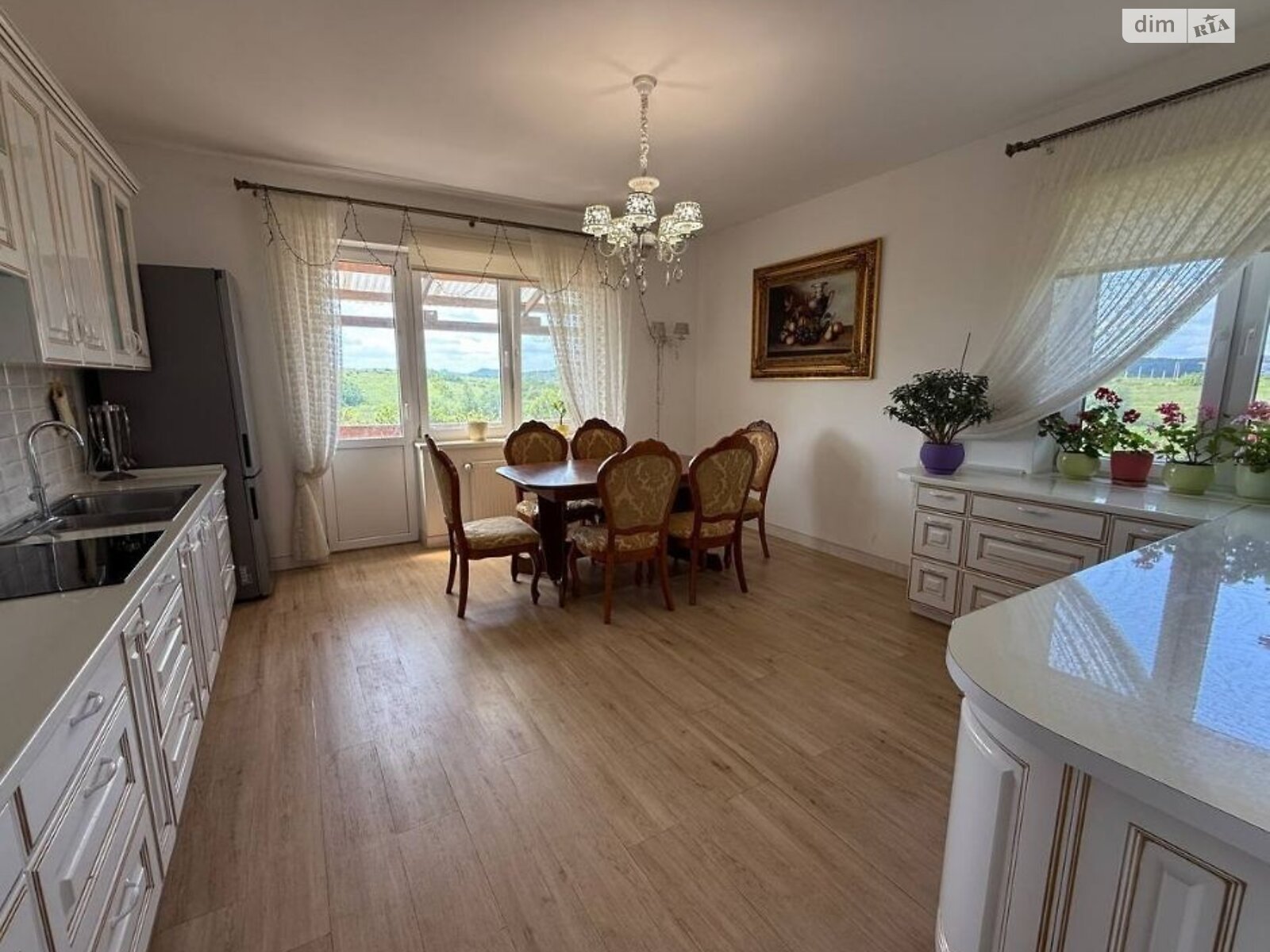 двухэтажный дуплекс, 388.3 кв. м, кирпич. Продажа в Дублянах район Дубляны фото 1 двухэтажный дуплекс, 388.3 кв. м, кирпич. Продажа в Дублянах район Дубляны фото 1