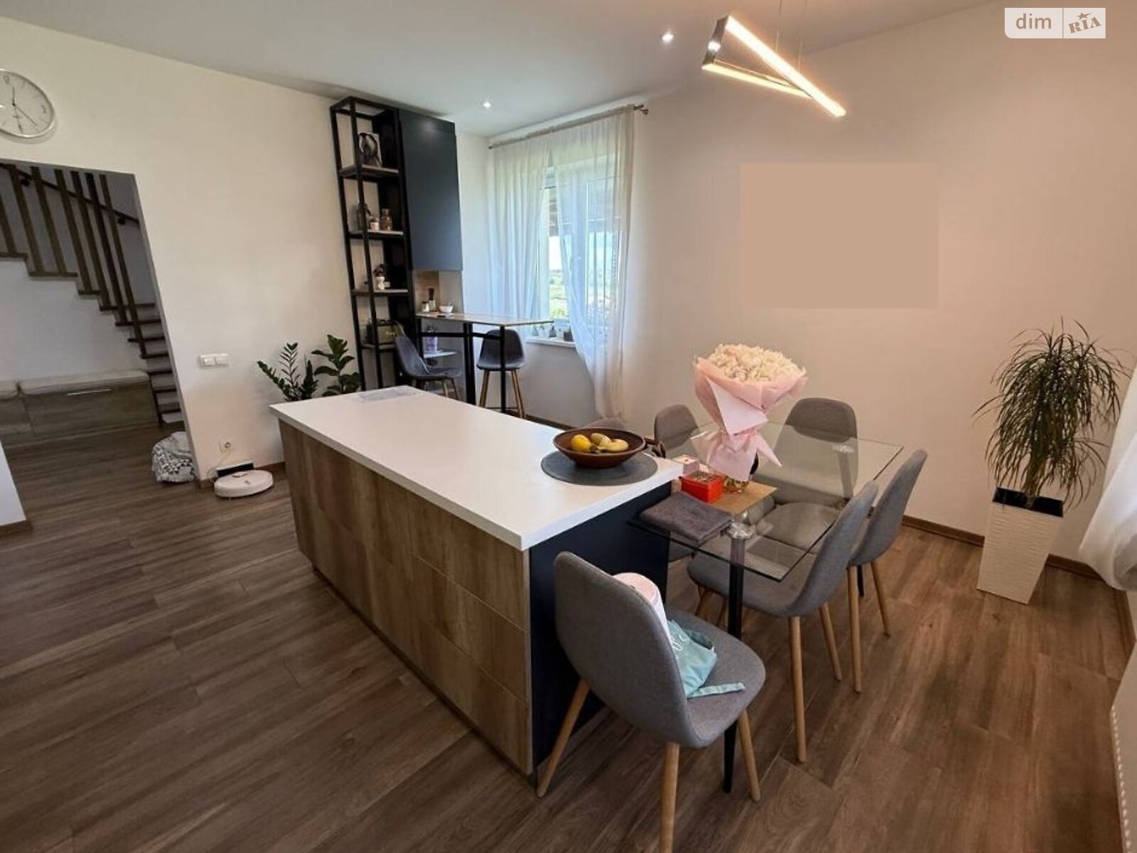 двухэтажный дуплекс, 388.3 кв. м, кирпич. Продажа в Дублянах район Дубляны фото 1 двухэтажный дуплекс, 388.3 кв. м, кирпич. Продажа в Дублянах район Дубляны фото 1