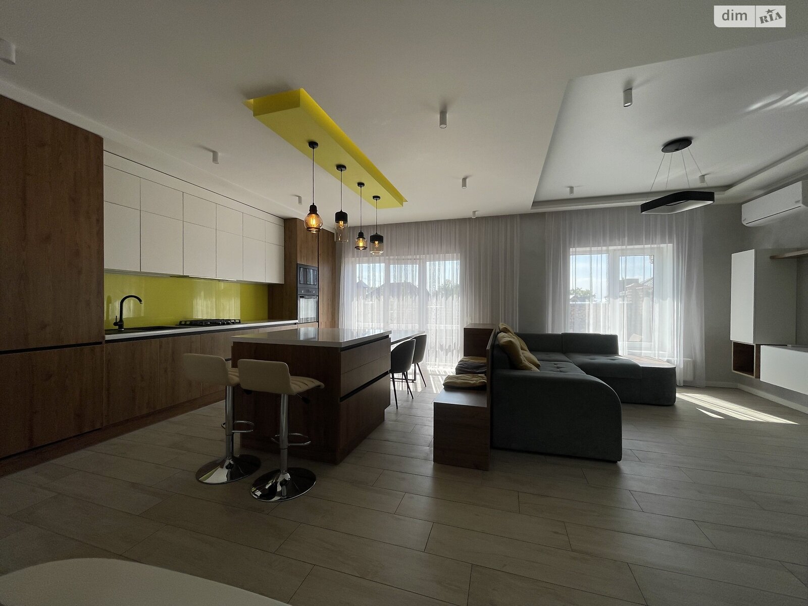 двоповерховий дуплекс, 151 кв. м, цегла. Продаж у Гаях Чумакових фото 1 двоповерховий дуплекс, 151 кв. м, цегла. Продаж у Гаях Чумакових фото 1