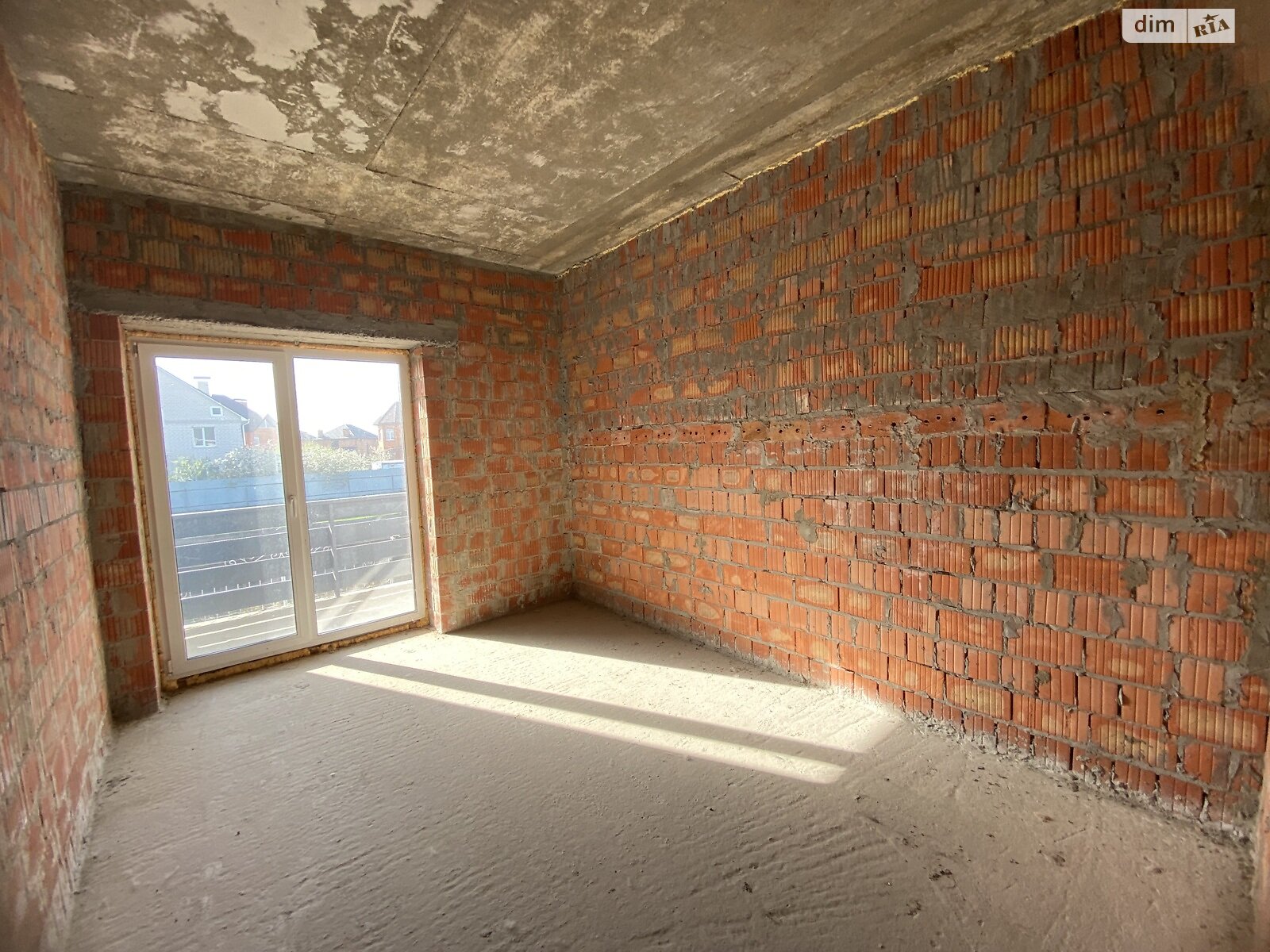 трехэтажный дуплекс, 160 кв. м, кирпич. Продажа в Гатном фото 1 трехэтажный дуплекс, 160 кв. м, кирпич. Продажа в Гатном фото 1