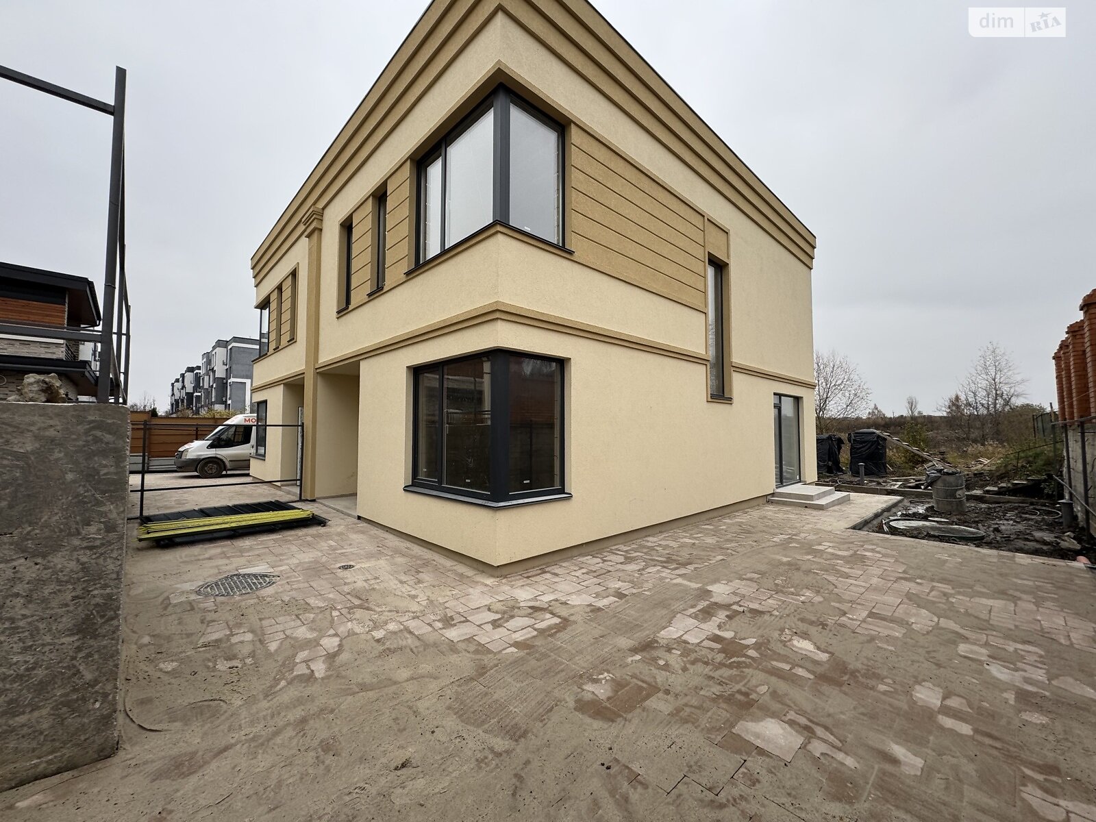 двухэтажный дуплекс, 130 кв. м, керамический блок. Продажа в Гатном фото 1 двухэтажный дуплекс, 130 кв. м, керамический блок. Продажа в Гатном фото 1