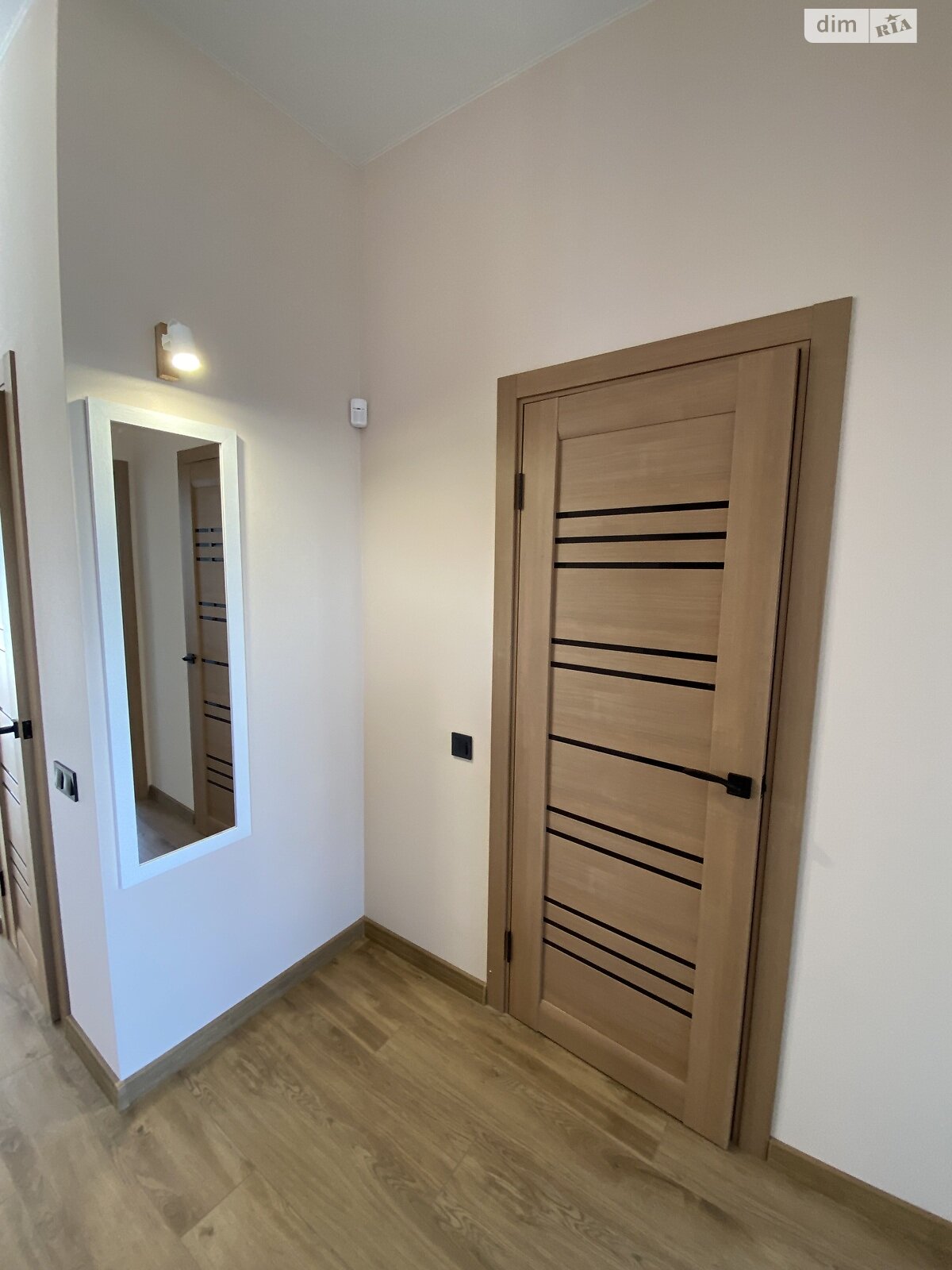 двухэтажный дуплекс, 150 кв. м, кирпич. Продажа в Гатном фото 1 двухэтажный дуплекс, 150 кв. м, кирпич. Продажа в Гатном фото 1