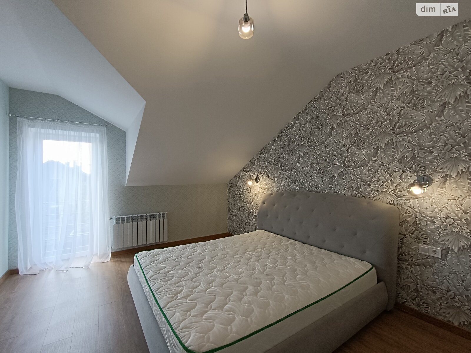 двухэтажный дуплекс, 150 кв. м, кирпич. Продажа в Гатном фото 1 двухэтажный дуплекс, 150 кв. м, кирпич. Продажа в Гатном фото 1
