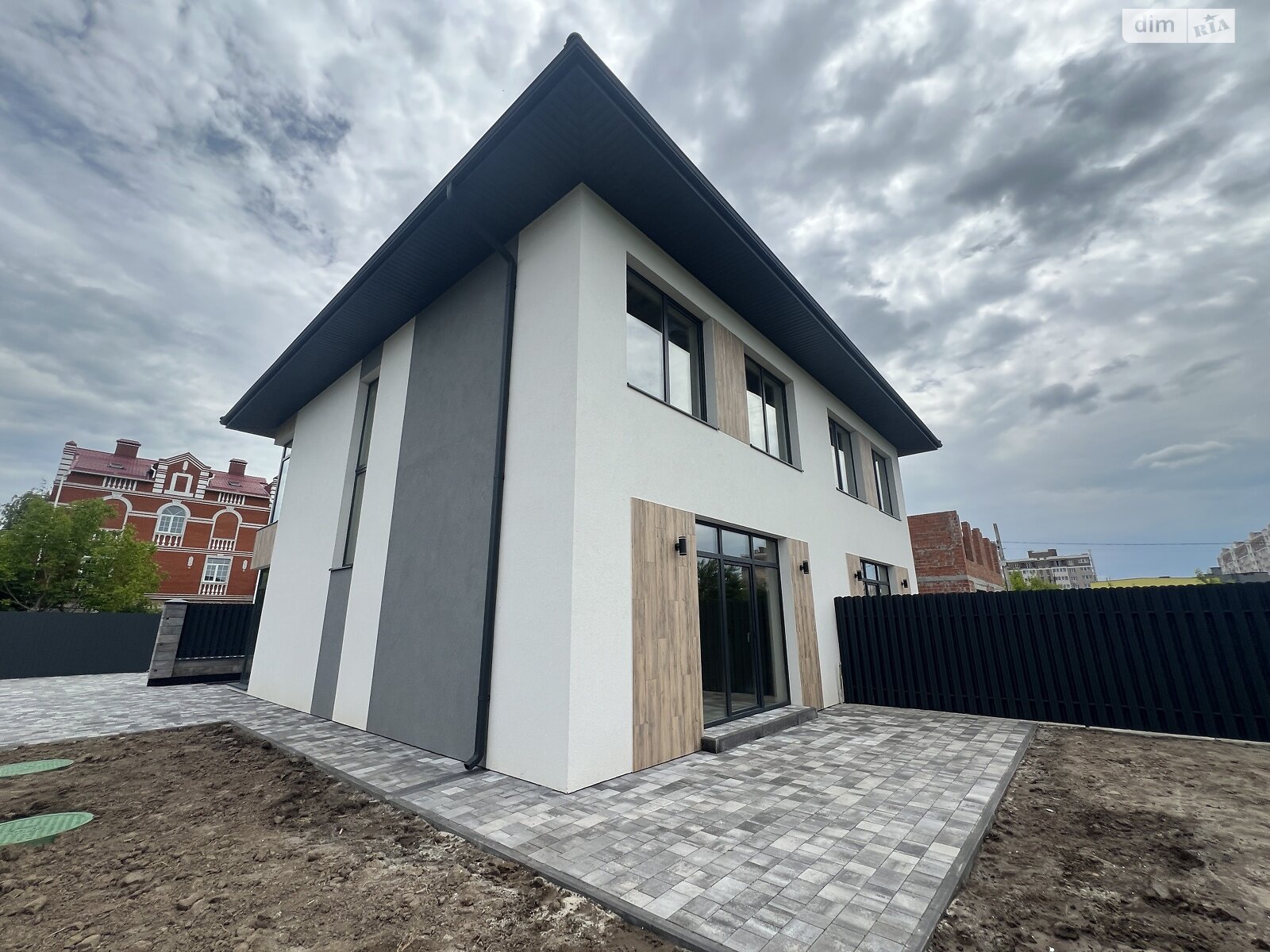 двухэтажный дуплекс, 112.4 кв. м, керамический блок. Продажа в Гатном фото 1
