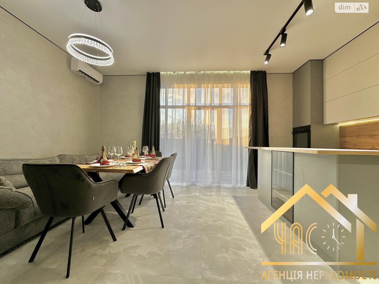 двоповерховий дуплекс, 112 кв. м, кирпич. Продаж у Гатне фото 1