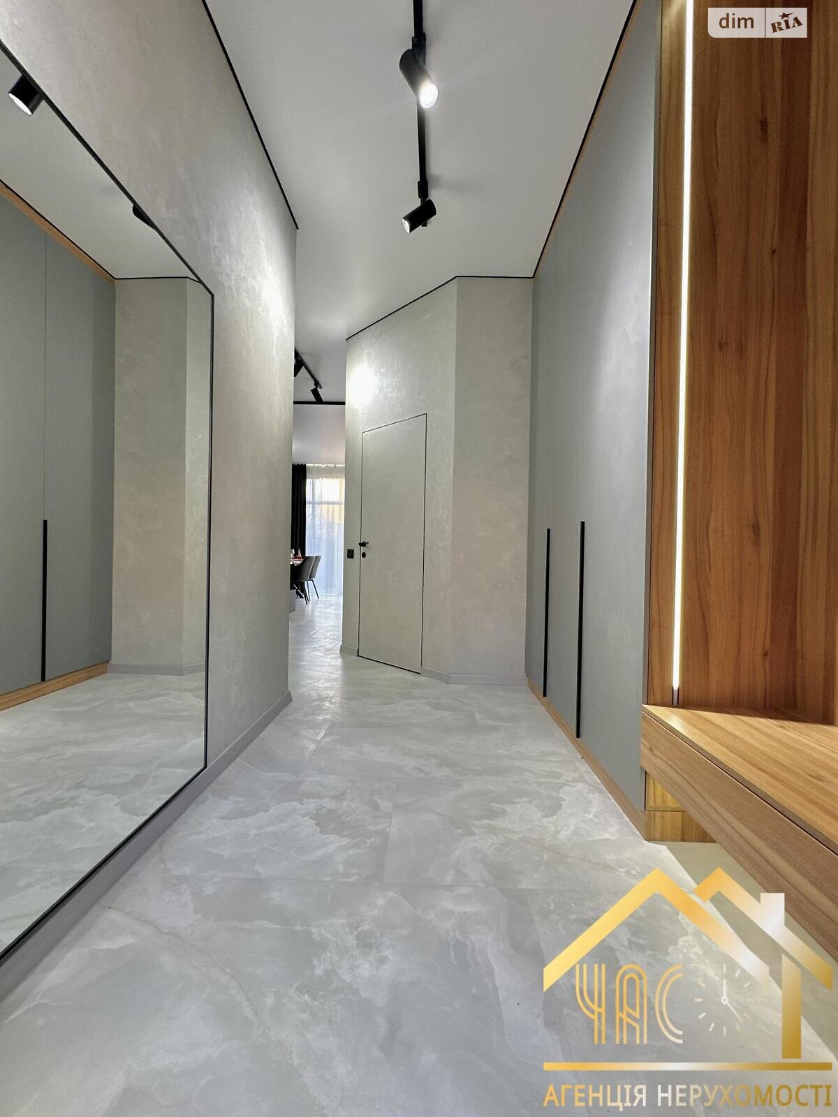 двоповерховий дуплекс, 112 кв. м, кирпич. Продаж у Гатне фото 1