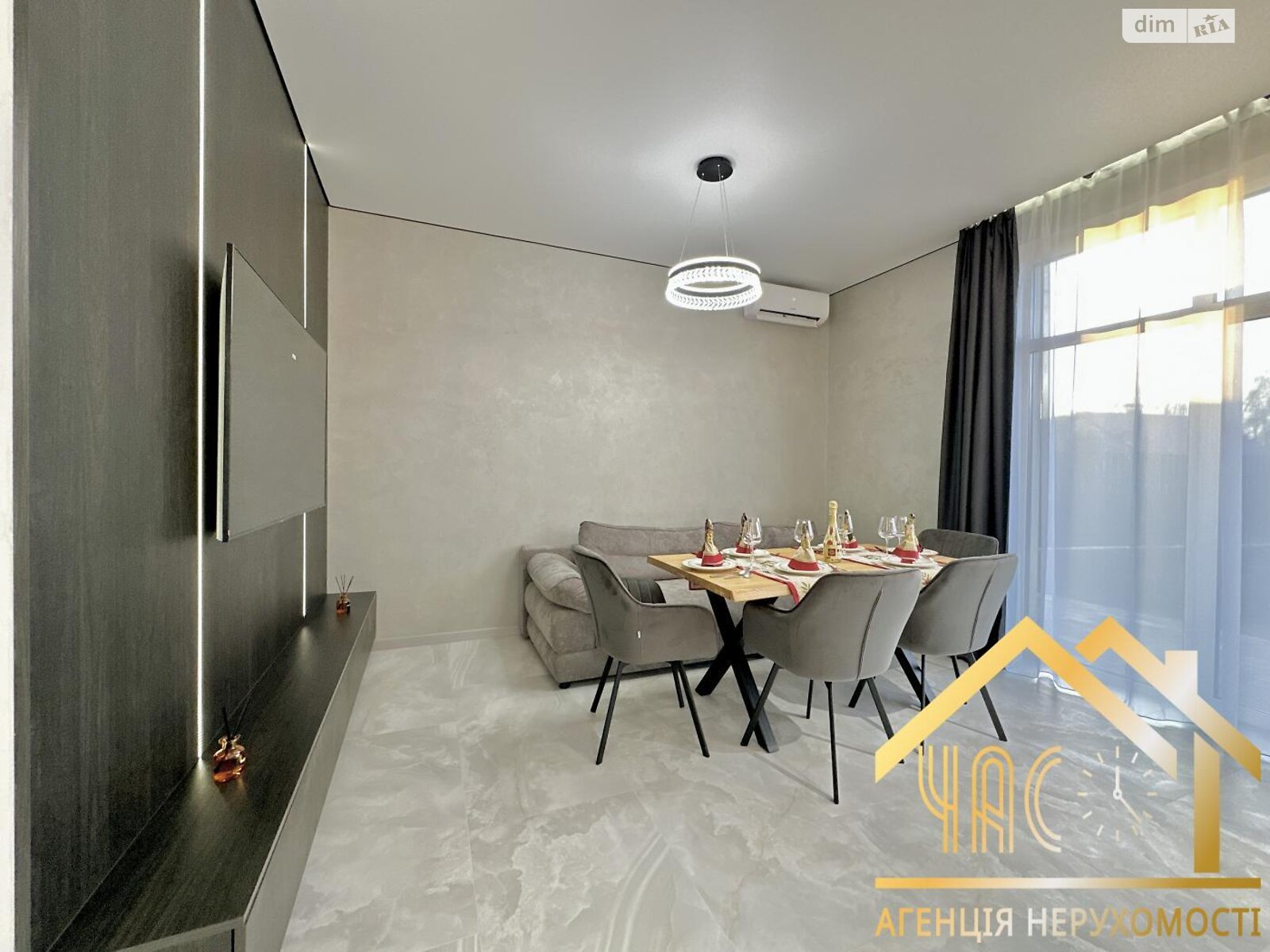 двоповерховий дуплекс, 112 кв. м, кирпич. Продаж у Гатне фото 1