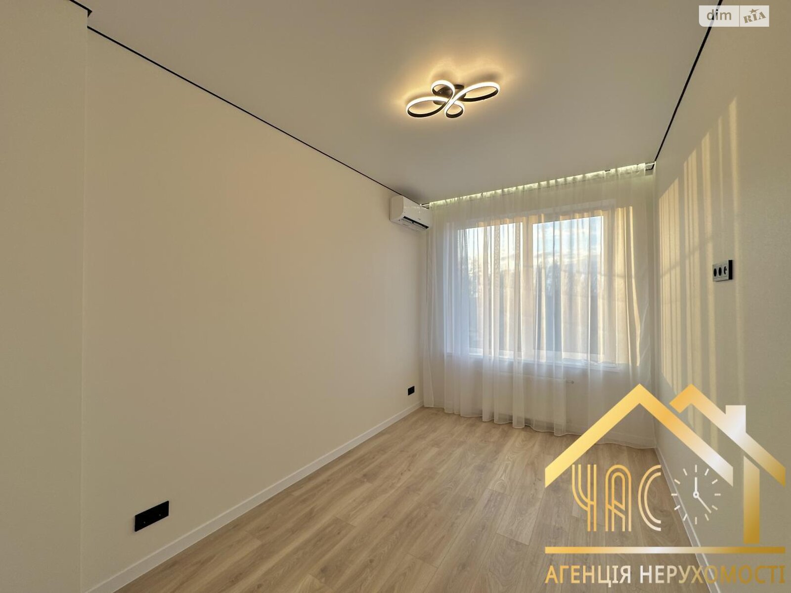 двоповерховий дуплекс, 112 кв. м, кирпич. Продаж у Гатне фото 1