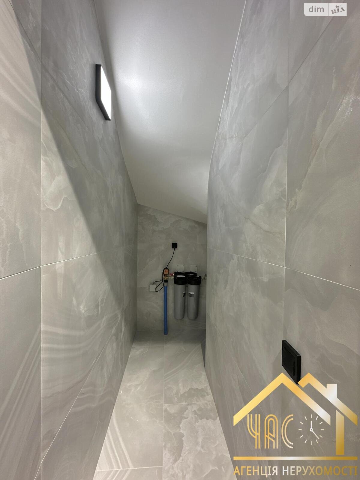 двоповерховий дуплекс, 112 кв. м, кирпич. Продаж у Гатне фото 1