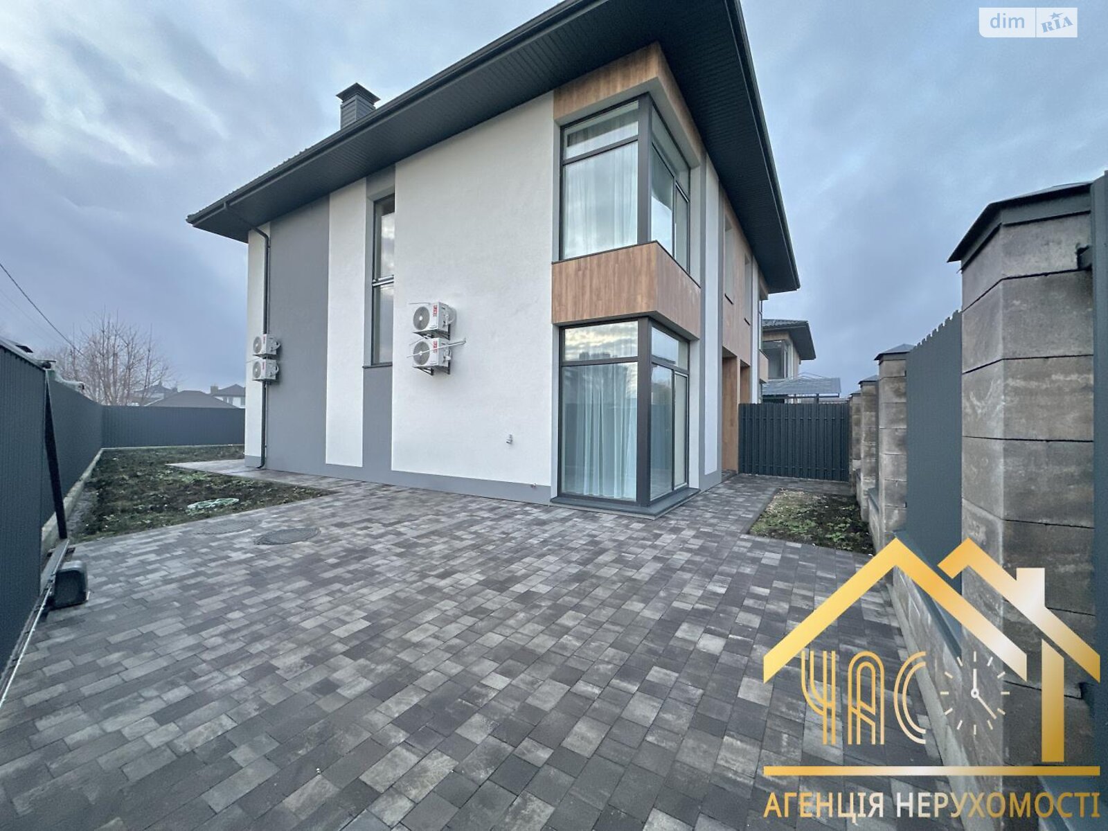 двоповерховий дуплекс, 112 кв. м, кирпич. Продаж у Гатне фото 1