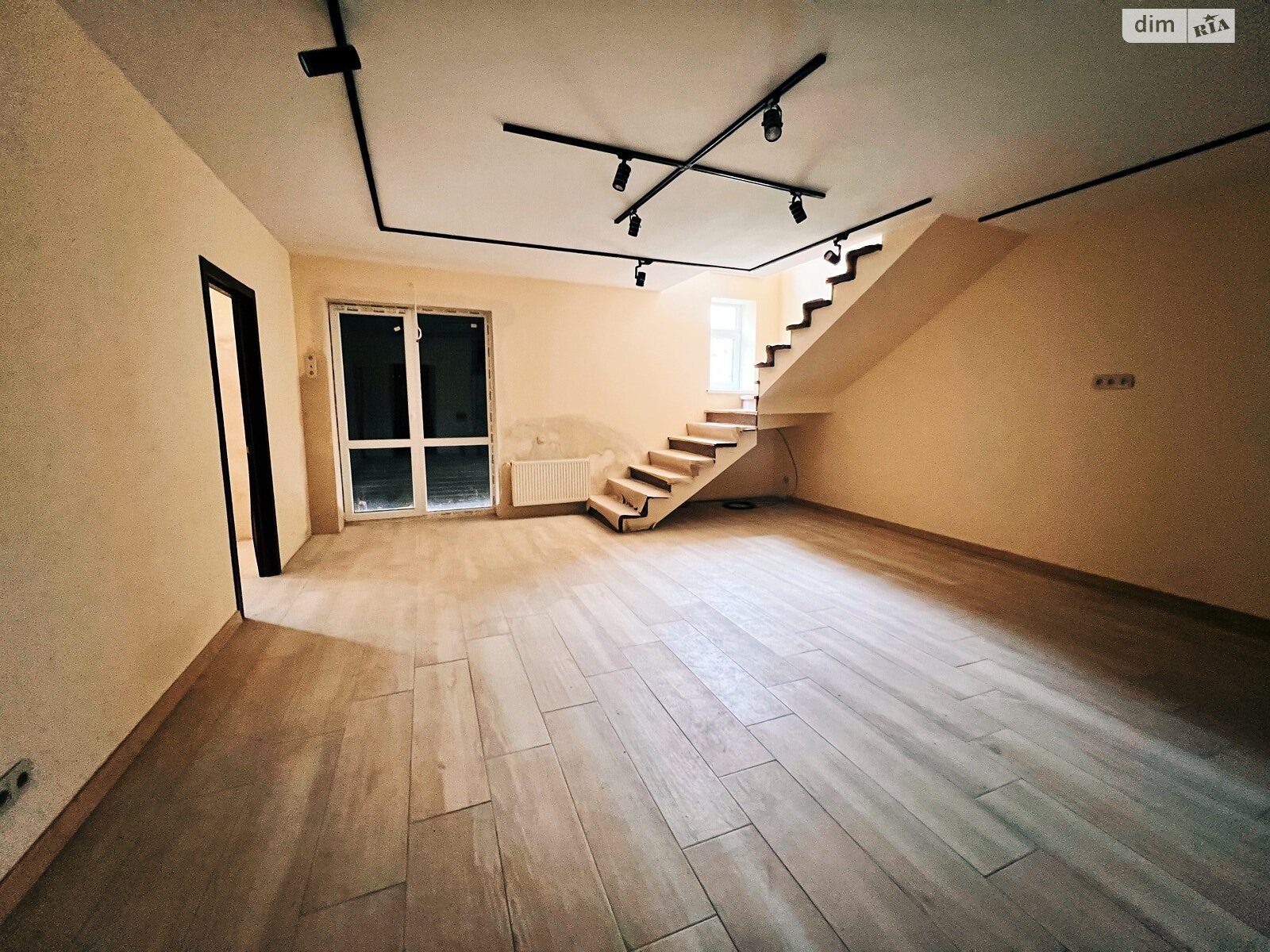 двоповерховий дуплекс, 165 кв. м, цегла. Продаж у Горенці фото 1 двоповерховий дуплекс, 165 кв. м, цегла. Продаж у Горенці фото 1