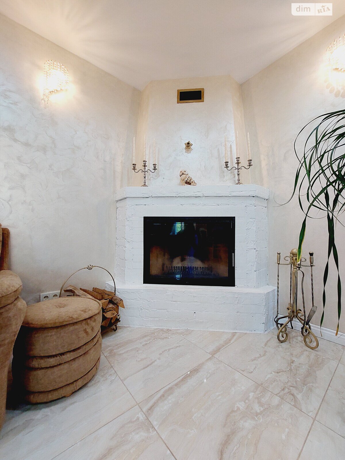 двоповерховий дуплекс, 227 кв. м, цегла. Продаж у Гостомелі фото 1 двоповерховий дуплекс, 227 кв. м, цегла. Продаж у Гостомелі фото 1