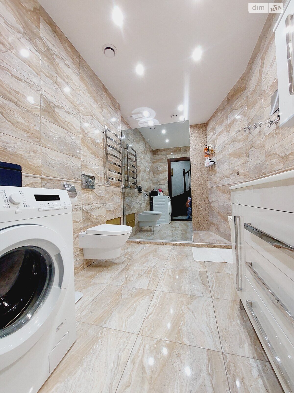двоповерховий дуплекс, 227 кв. м, цегла. Продаж у Гостомелі фото 1 двоповерховий дуплекс, 227 кв. м, цегла. Продаж у Гостомелі фото 1