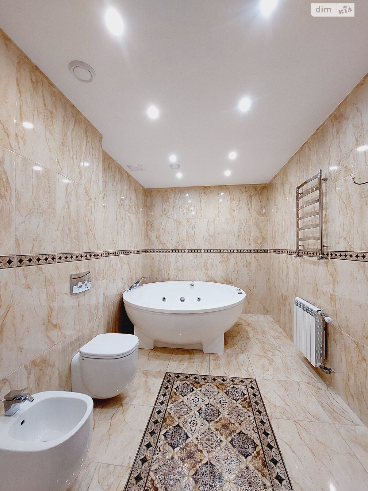 двоповерховий дуплекс, 227 кв. м, цегла. Продаж у Гостомелі фото 1 двоповерховий дуплекс, 227 кв. м, цегла. Продаж у Гостомелі фото 1
